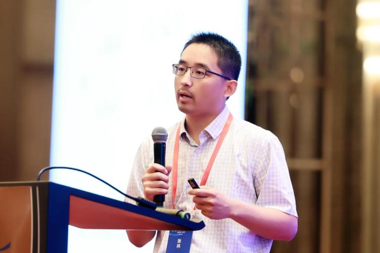 dbab12a4a47be0f3eee931ee75af351