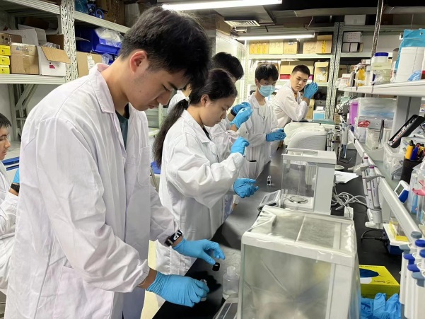 D:\科普\2023\2022學年英才計劃\2023-7 暑假營\實驗 微信圖片_20230724152004.jpg