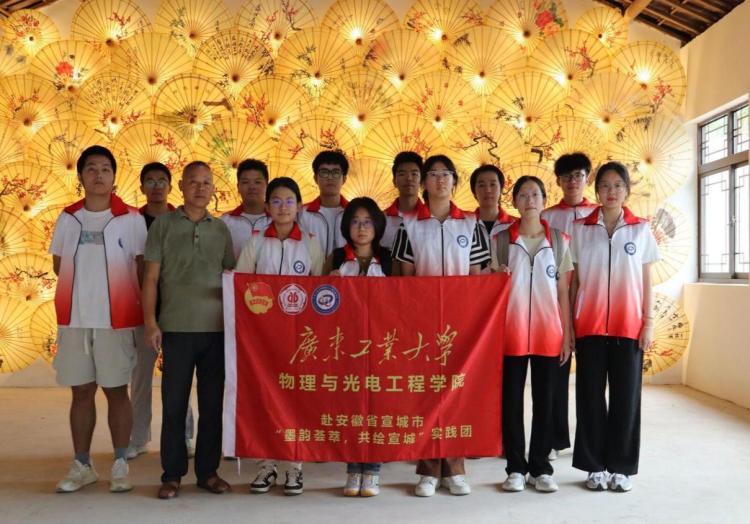 585f17fd9tb049d21135e4c705c25c3d