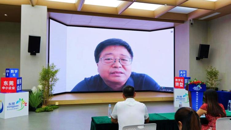 d893071741e353df98720d4300bf15b