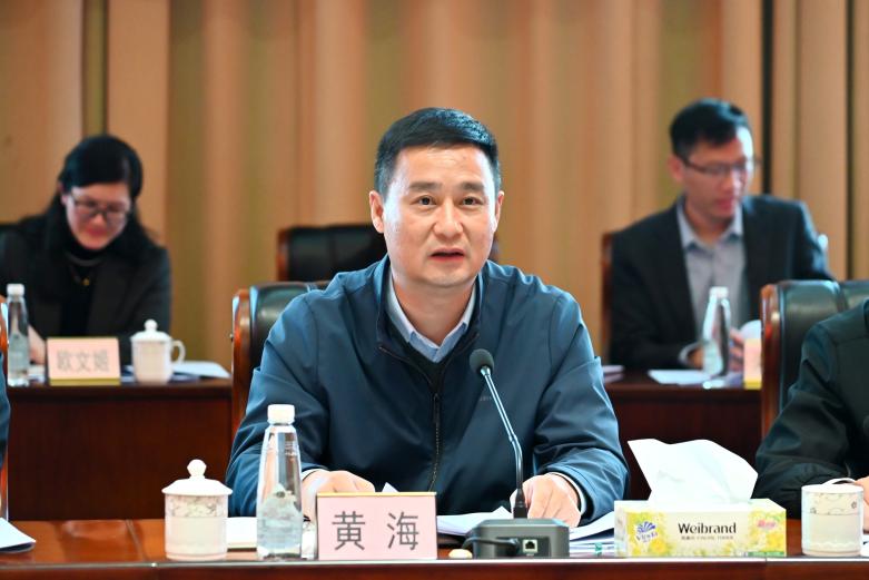 4cb0e19684885ceba3da8e37f32a184