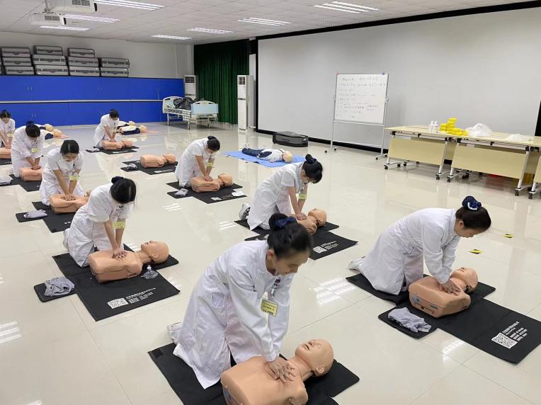 護(hù)理學(xué)院