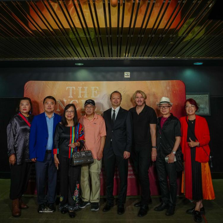 0c3c0fbbf6d41c32438d0cd071dd5dcc